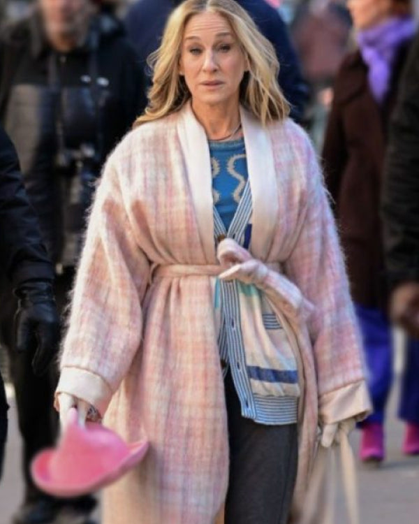 And Just Like That S2 Sarah Parker Plaid Robe