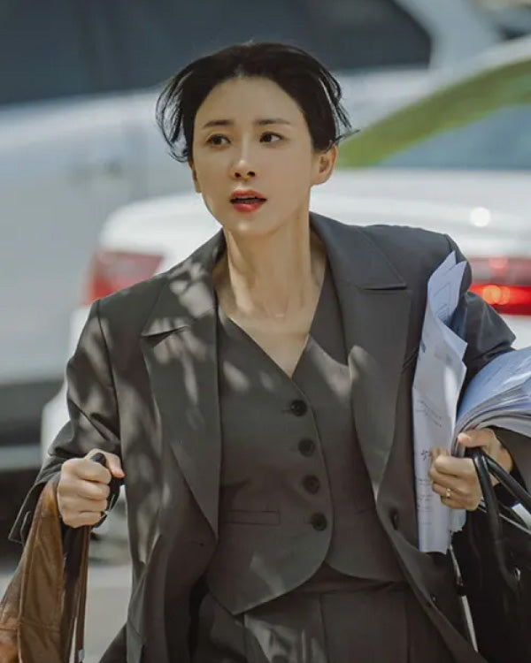 Lee Bo-young Queen Of Tears 2024 Grey Blazer