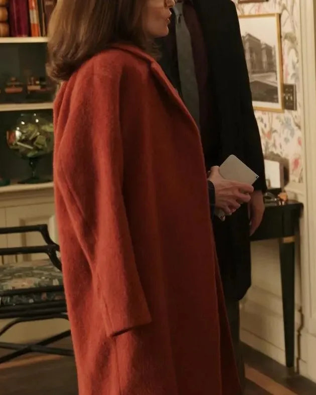 Tina Fey Only Murders in the Building S02 EP06 Coat