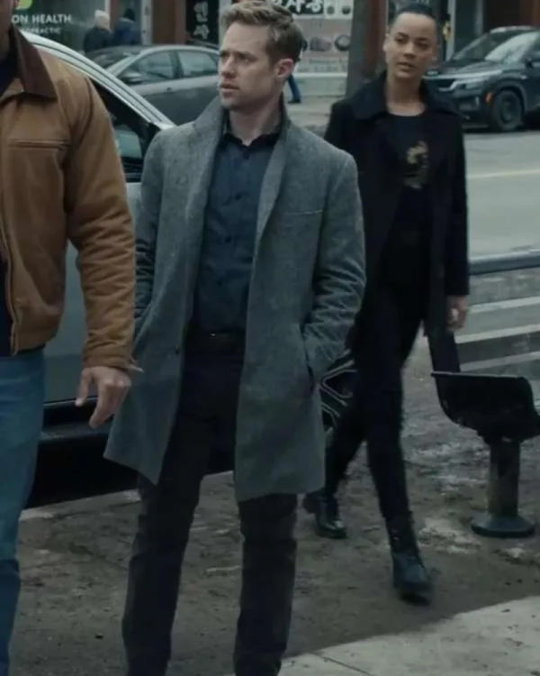 Reacher S02 David O’donnell Gray Coat