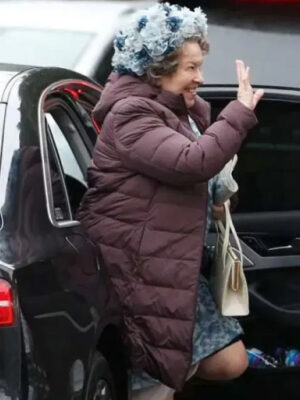 The-Crown-S04-Queen-Elizabeth-Mother-Puffer-Coat-1